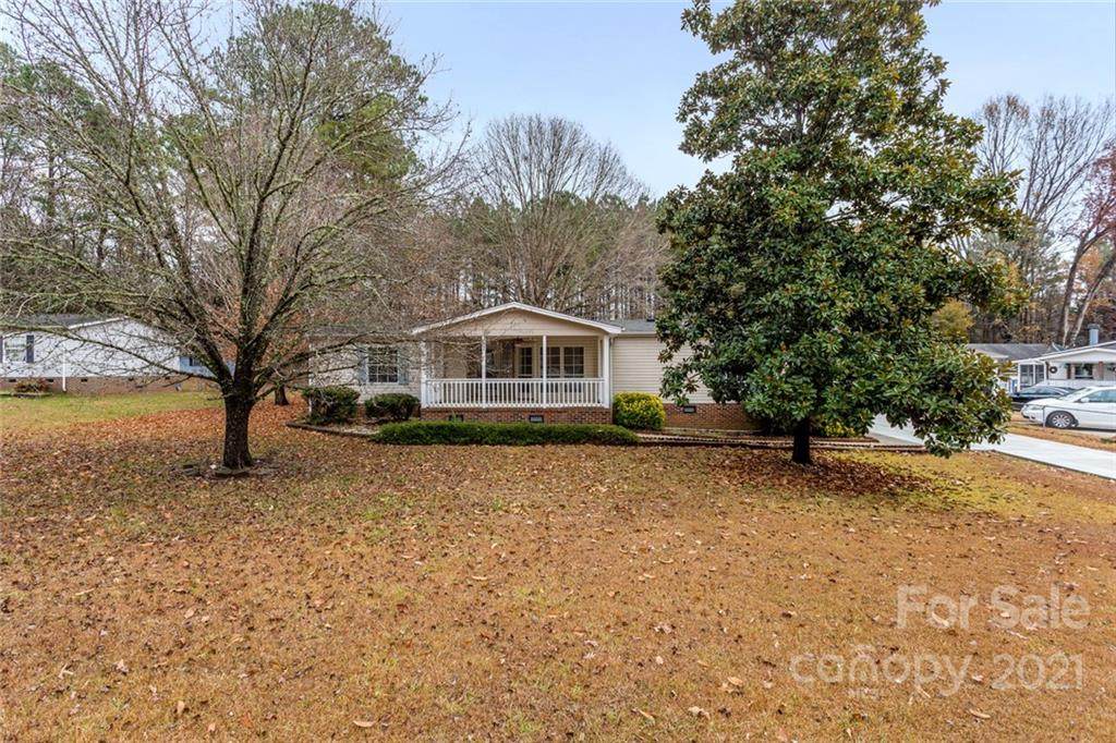 5064 Valleymere Road - Photo 1