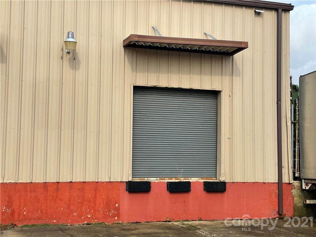 916 Tuckaseegee Road - Photo 1