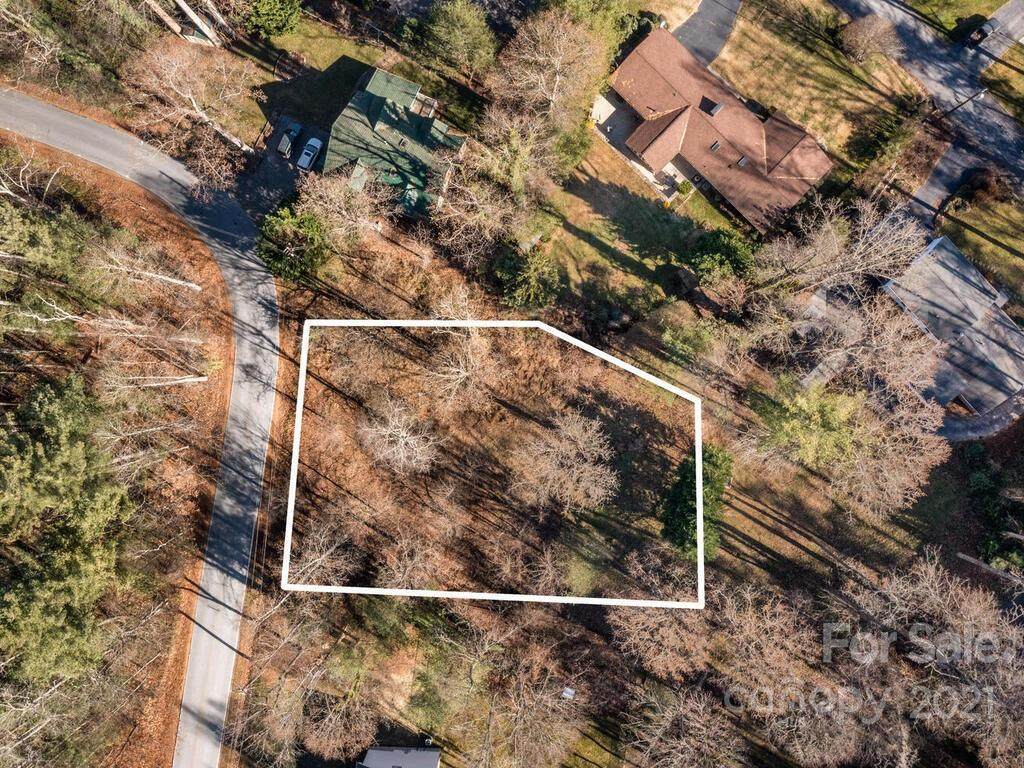312 Daniel Drive - Photo 1