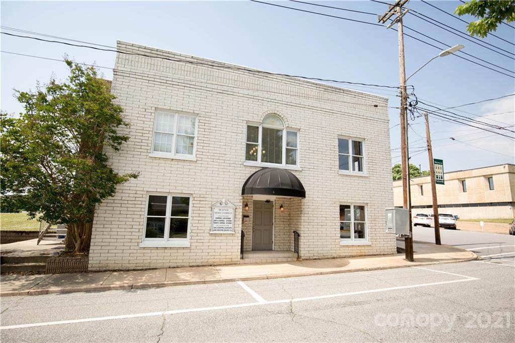 214 Main Avenue Drive - Photo 1