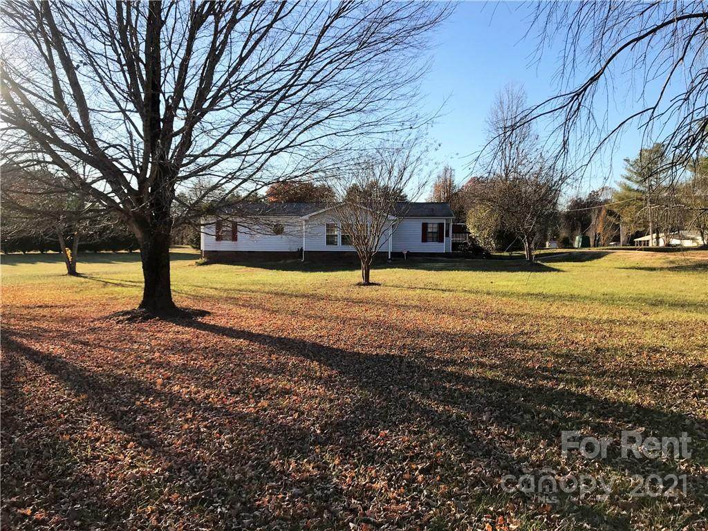 186 Longview Road - Photo 1