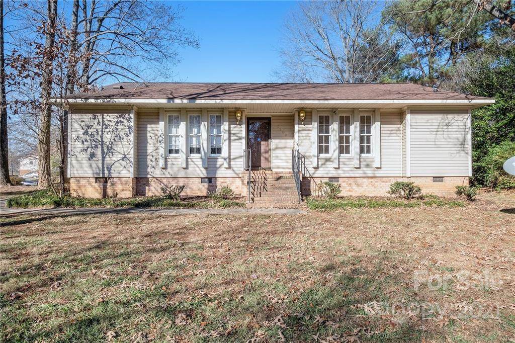 3200 Pineridge Lane - Photo 1