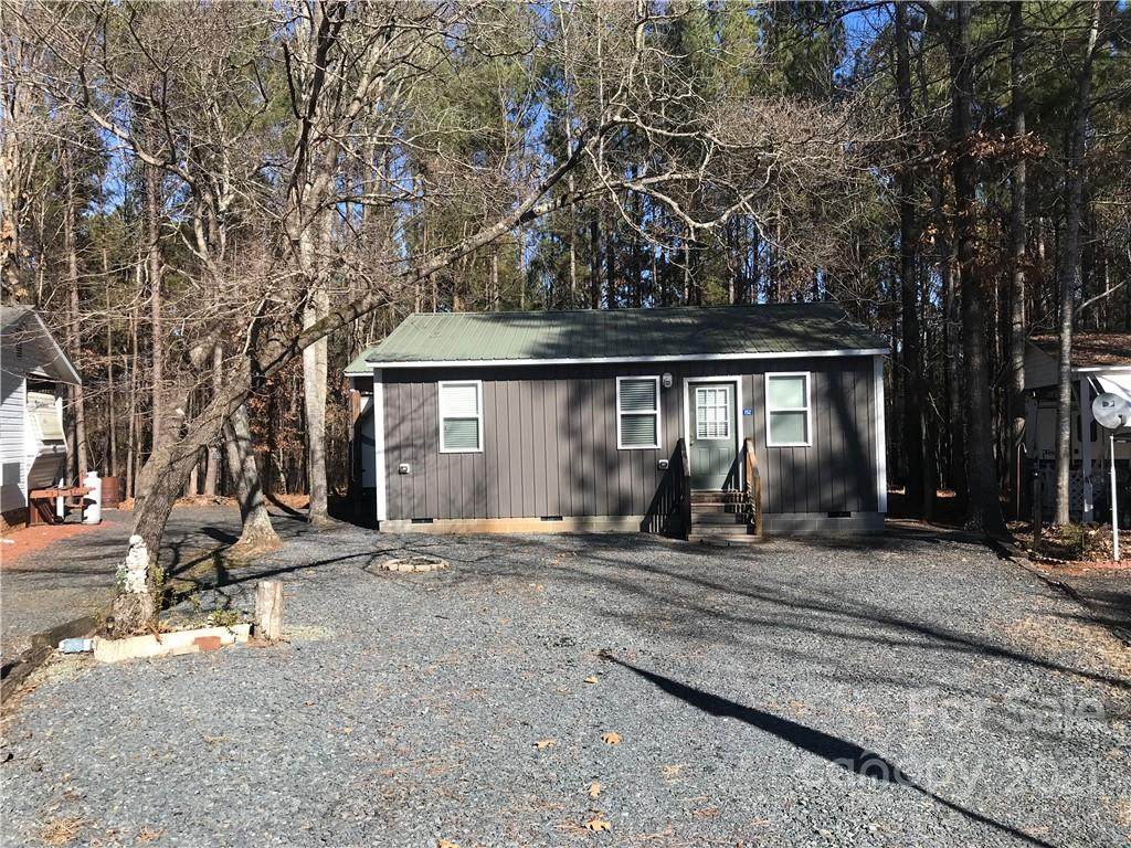 152 Roberts Ridge Road - Photo 1