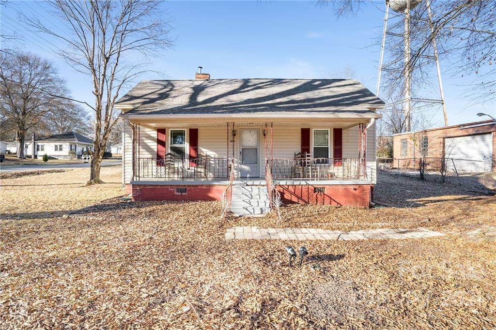 626 Cabarrus Avenue - Photo 1