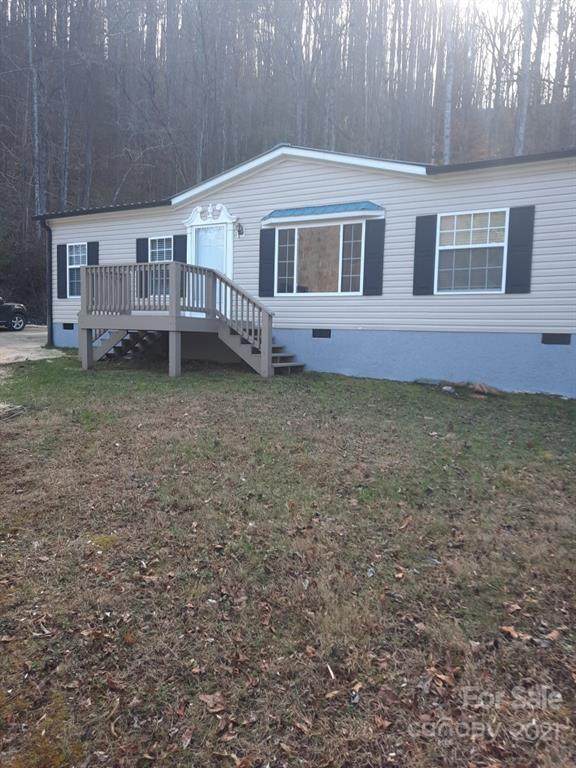 105 Wayne Lovedahl Road - Photo 1