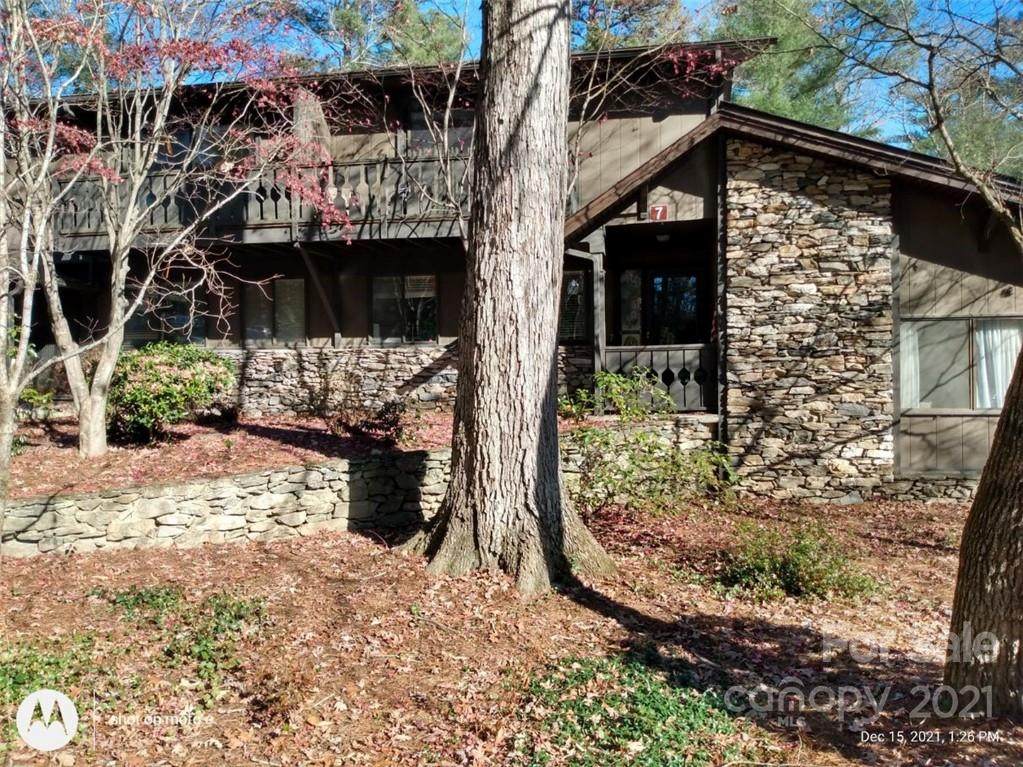98 Laurelwood Circle - Photo 1