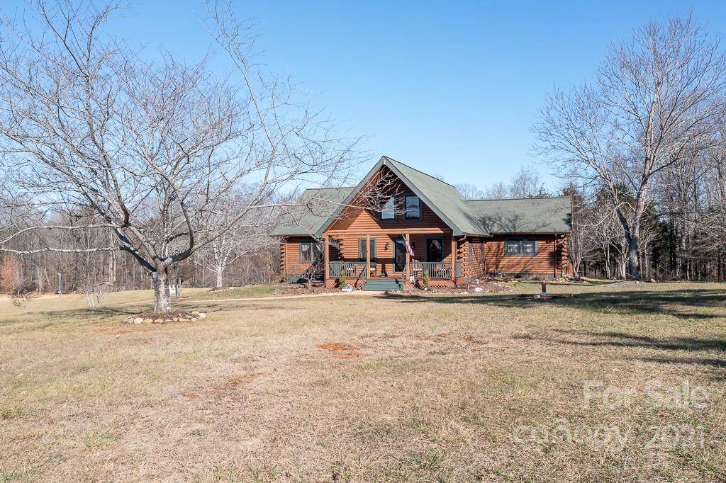 403 Doe Ridge Drive - Photo 1