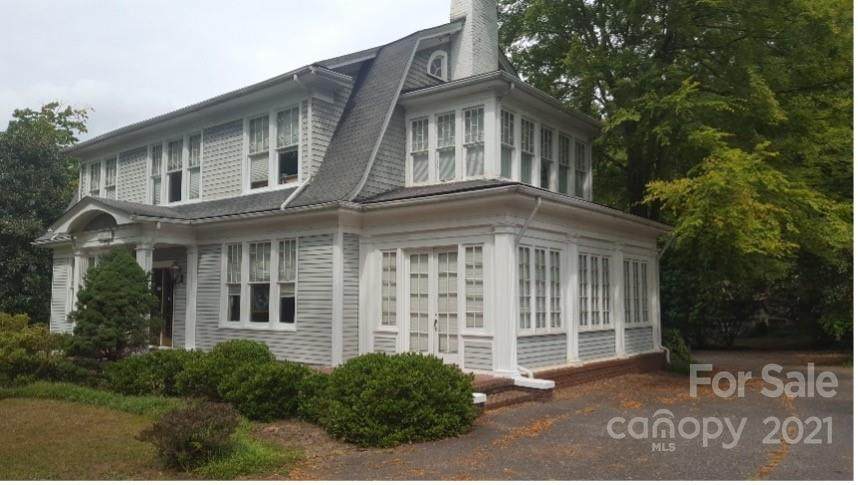 224 3rd Avenue - Photo 1