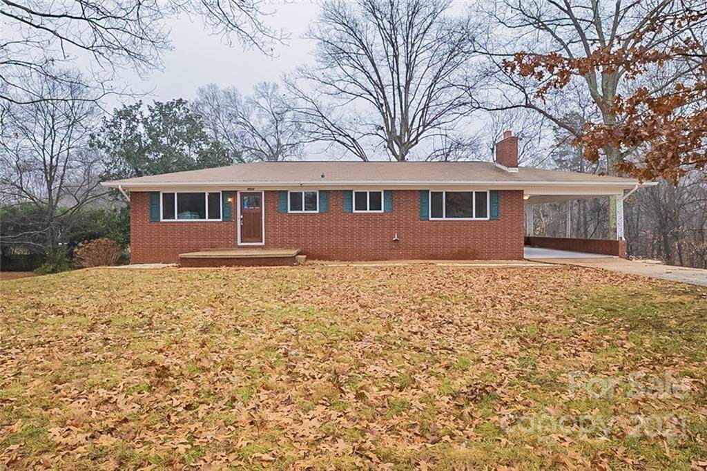 2022 Sandy Avenue - Photo 1