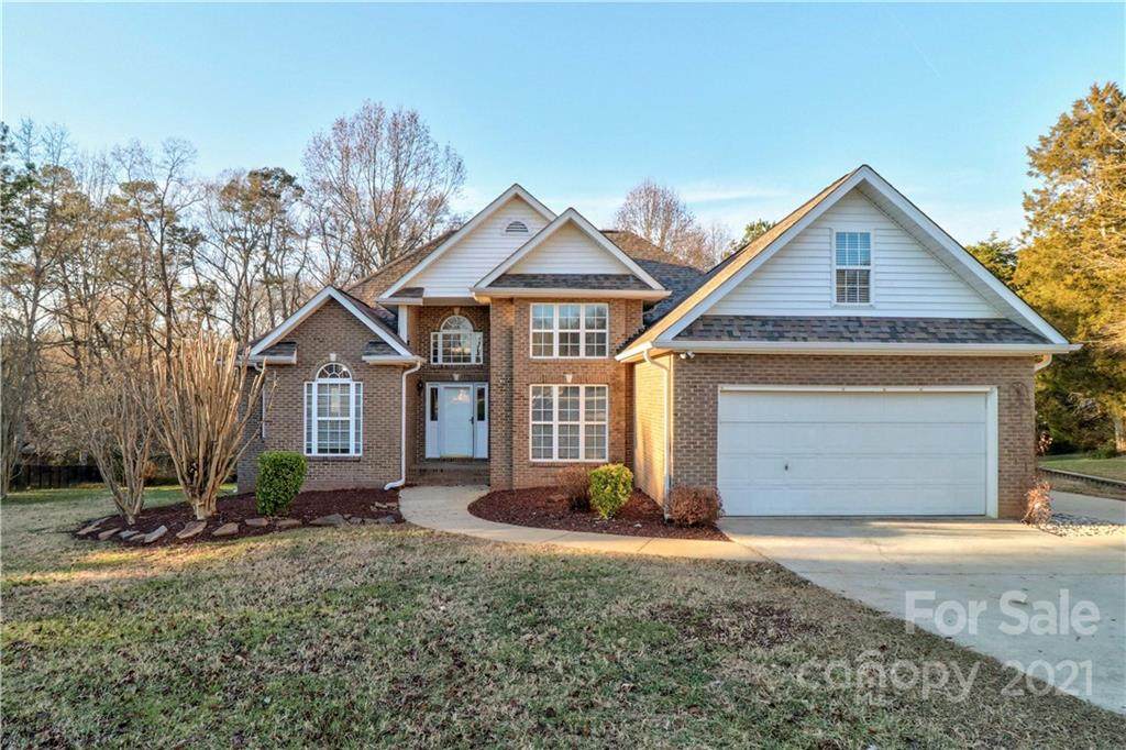 143 Shoreview Drive - Photo 1
