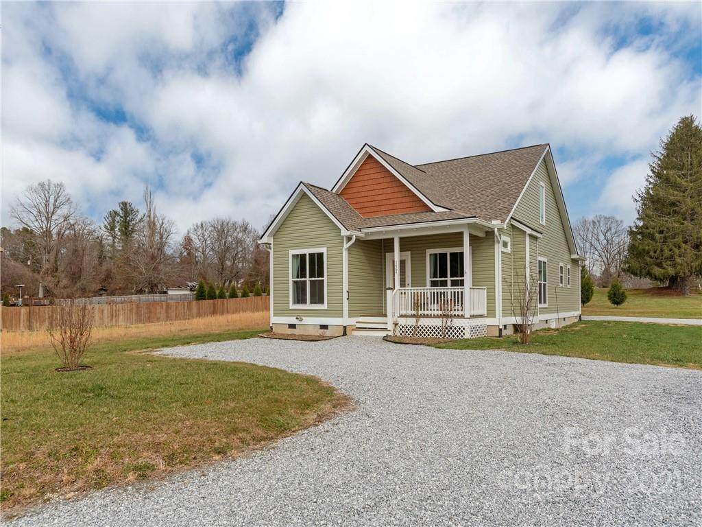 1464 Old Spartanburg Road - Photo 1