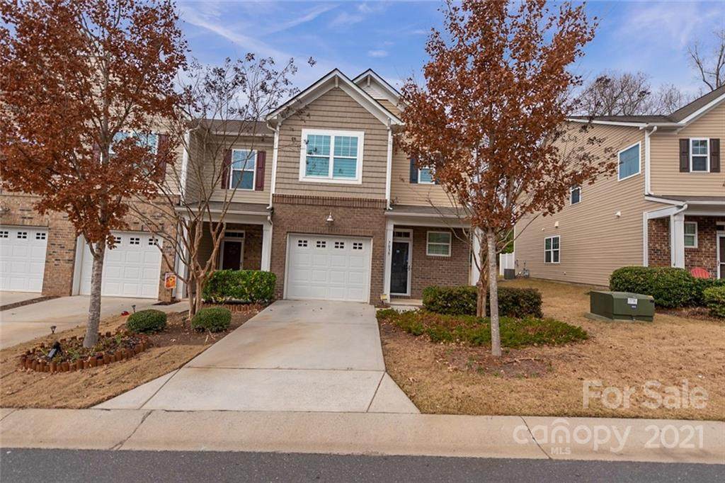 7039 Woodsbay Lane - Photo 1