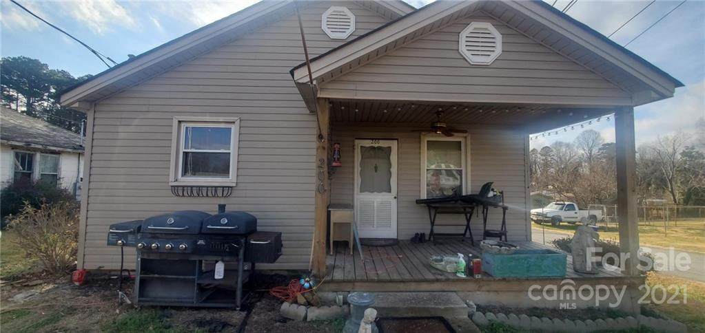 200 Blacksnake Road - Photo 1