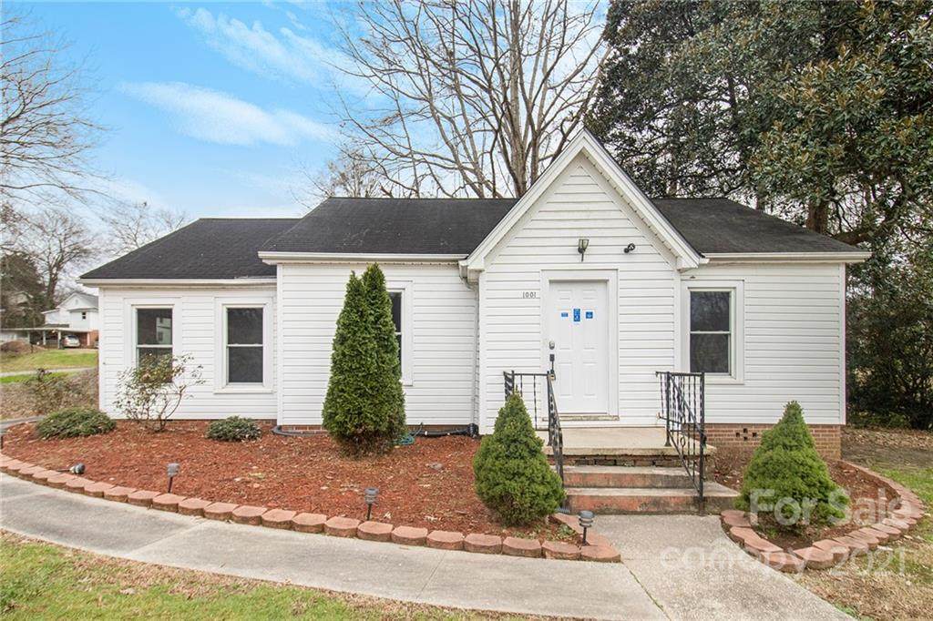 1001 Maywood Street - Photo 1
