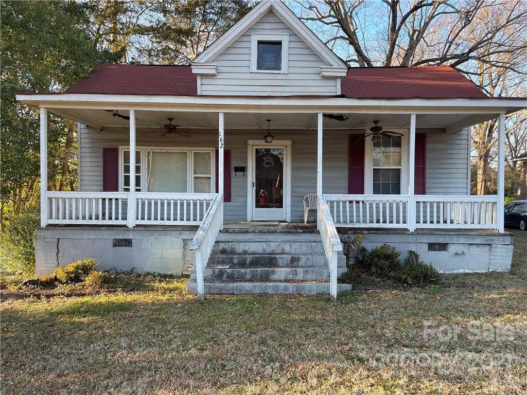 162 Saluda Street - Photo 1
