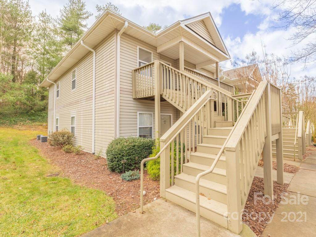 410 Carlyle Way - Photo 1