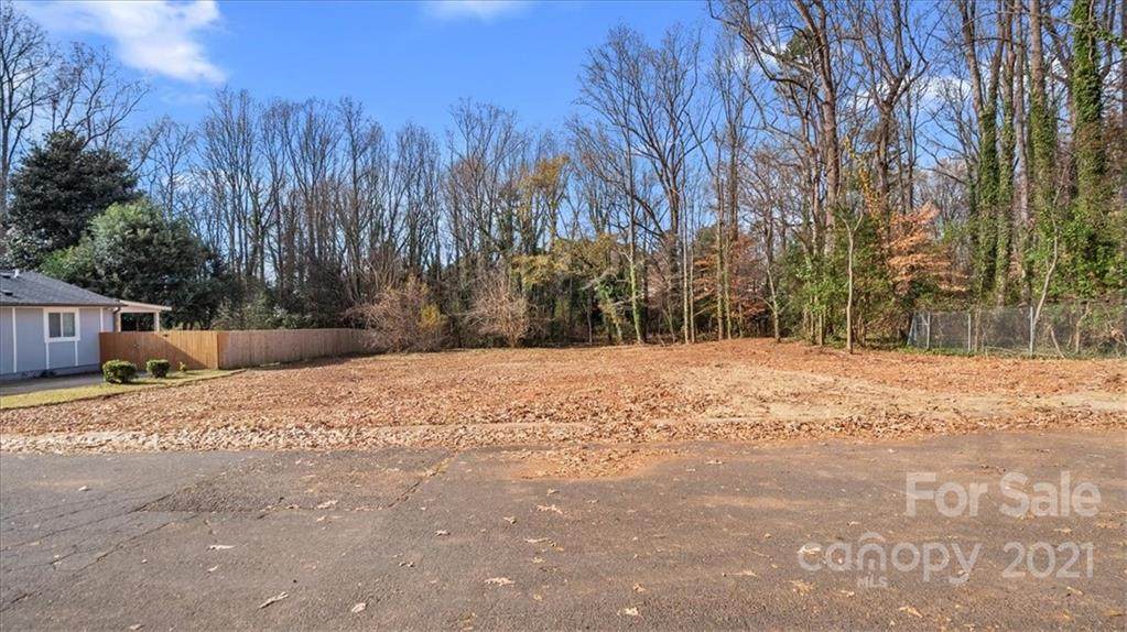 2800 Mccombs Street - Photo 1