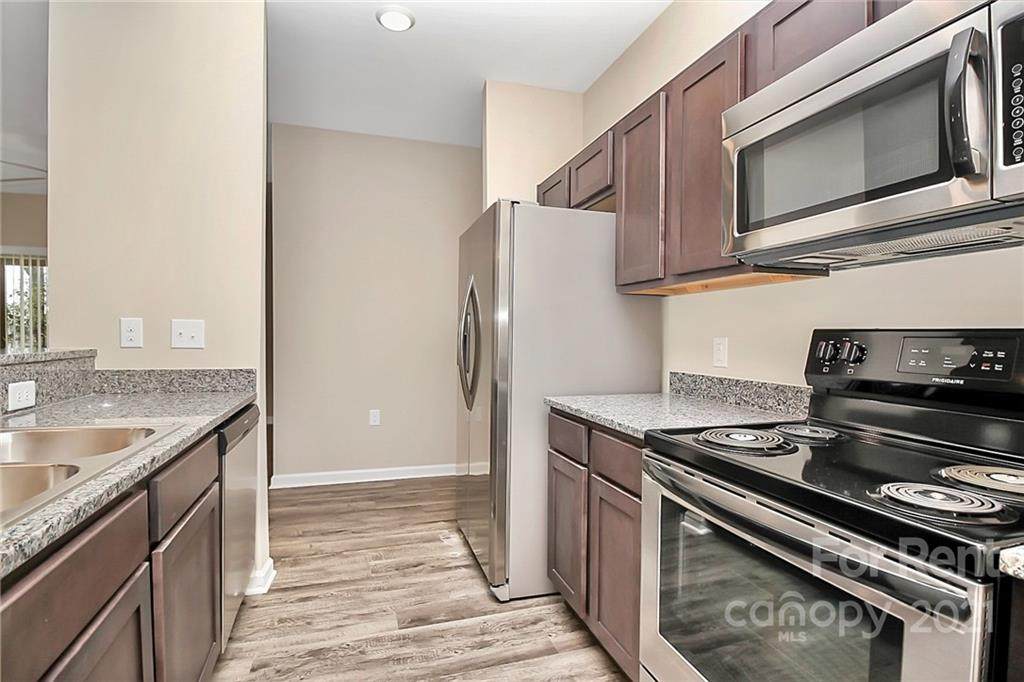 11110 Hyde Pointe Court - Photo 1