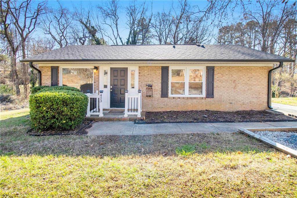423 Cabarrus Avenue - Photo 1
