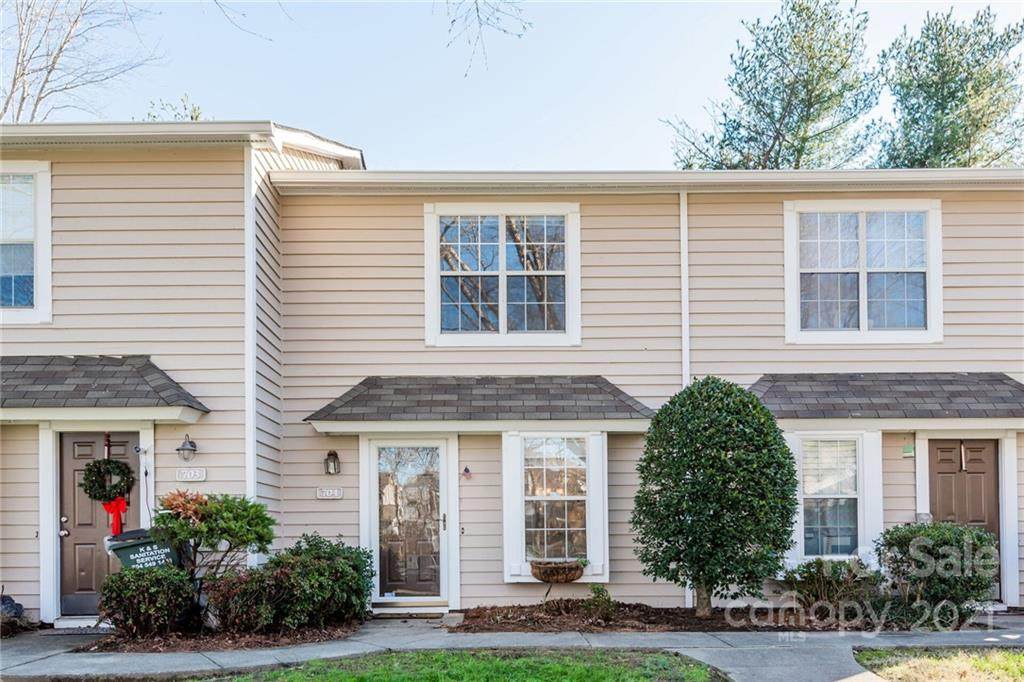 704 Heritage Parkway - Photo 1
