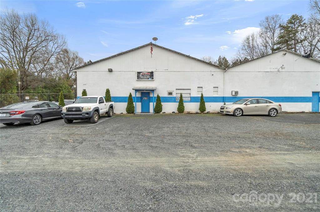 10222 Newell Hickory Grove Road - Photo 1