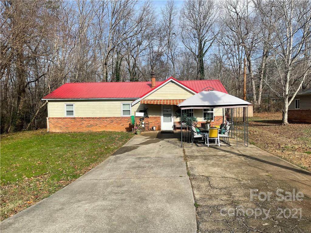 160 Greenwood Street - Photo 1