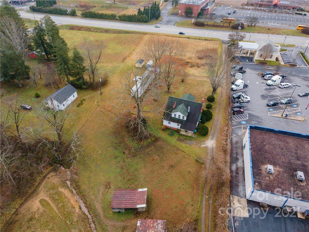 1366 Charlotte Highway - Photo 1