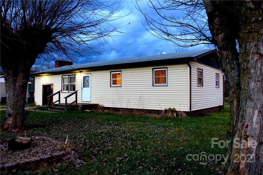 264 Brookside Drive - Photo 1
