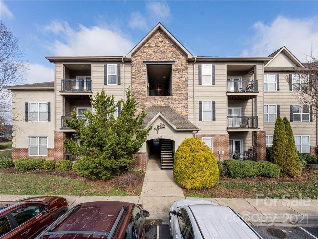 234 Brickton Village Circle - Photo 1
