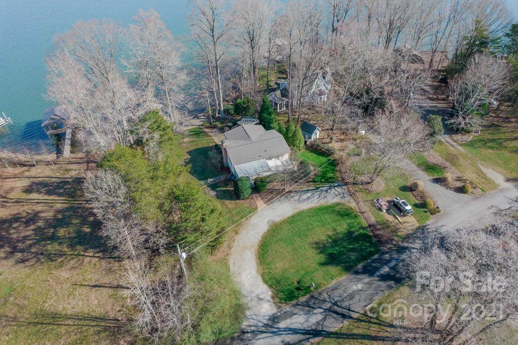 8752 Harbor Circle - Photo 1