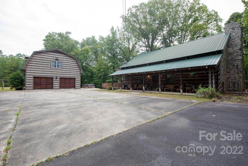 360 Smokseegee Lane - Photo 1