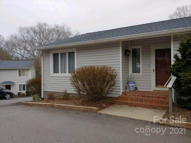 61 Hollybrook Drive - Photo 1