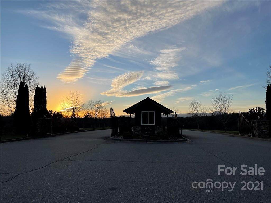 2055 Robert Drive - Photo 1