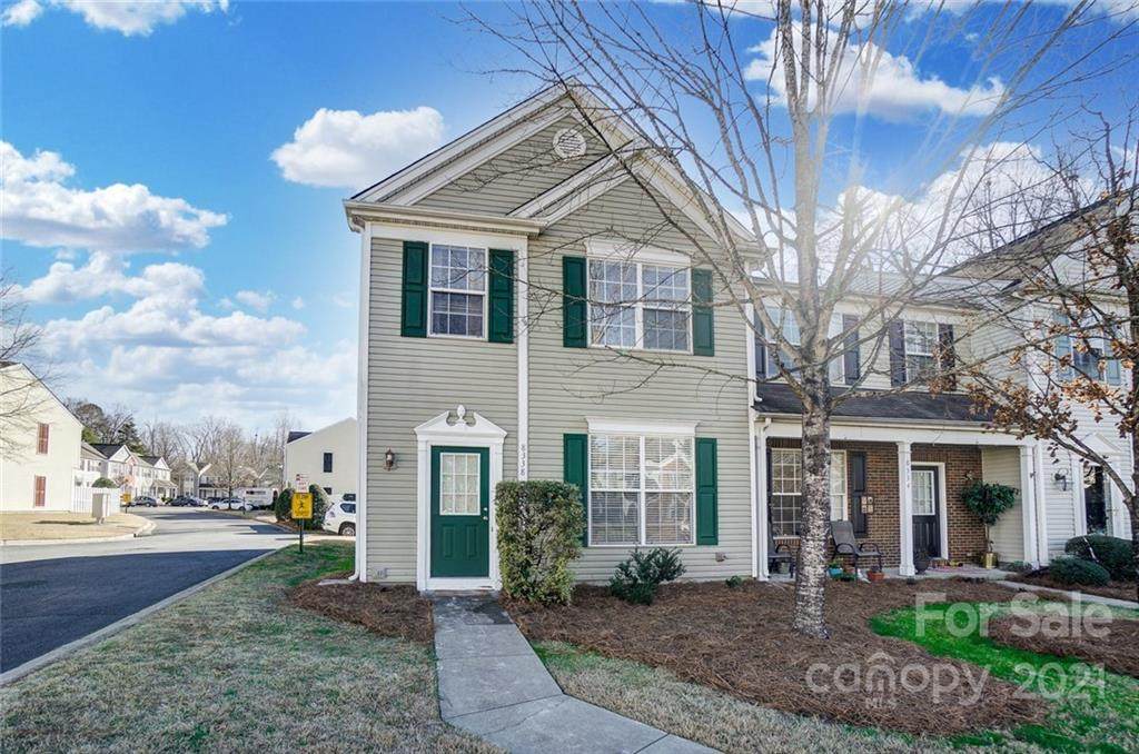 8338 Gossomer Bay Drive - Photo 1
