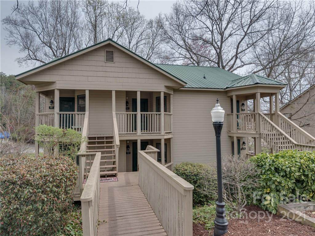 160 Whitney Boulevard - Photo 1