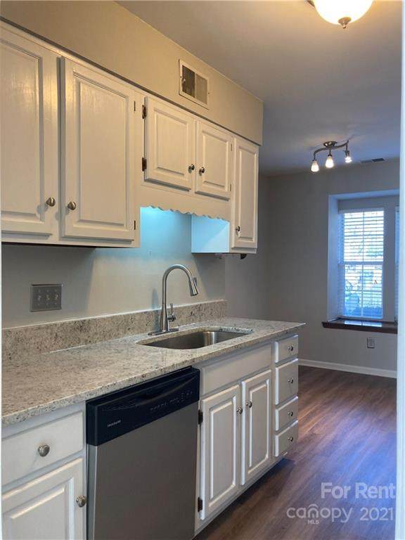 2724 New Hamlin Way - Photo 1