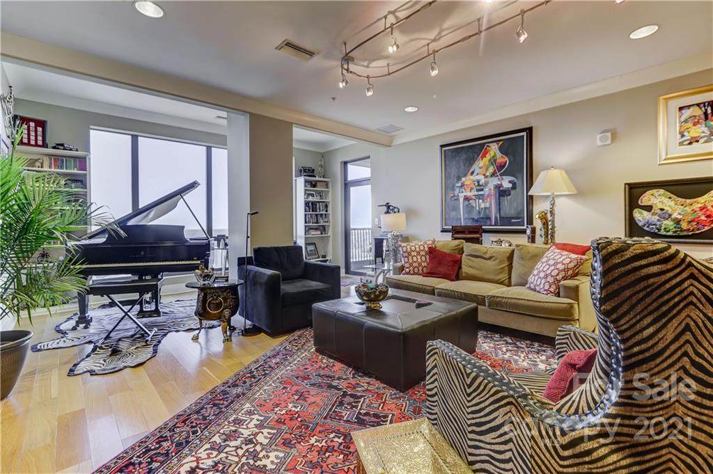 222 Caldwell Street - Photo 1