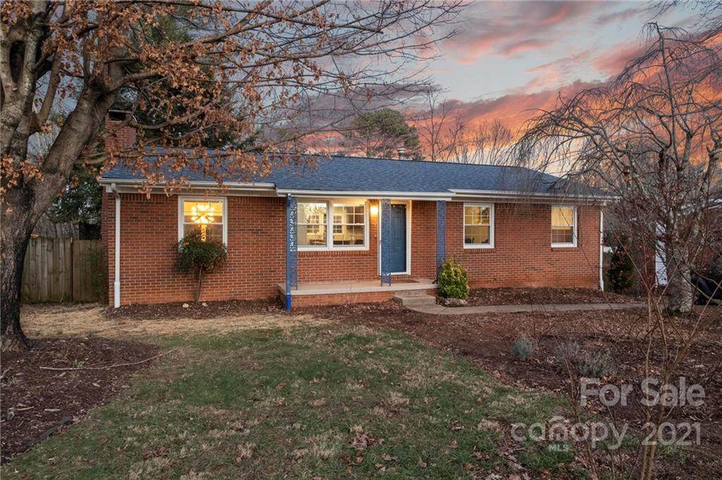 39 Grandview Road - Photo 1