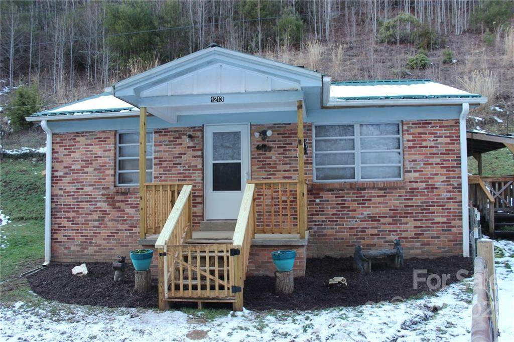 1213 Roaring Fork Road - Photo 1