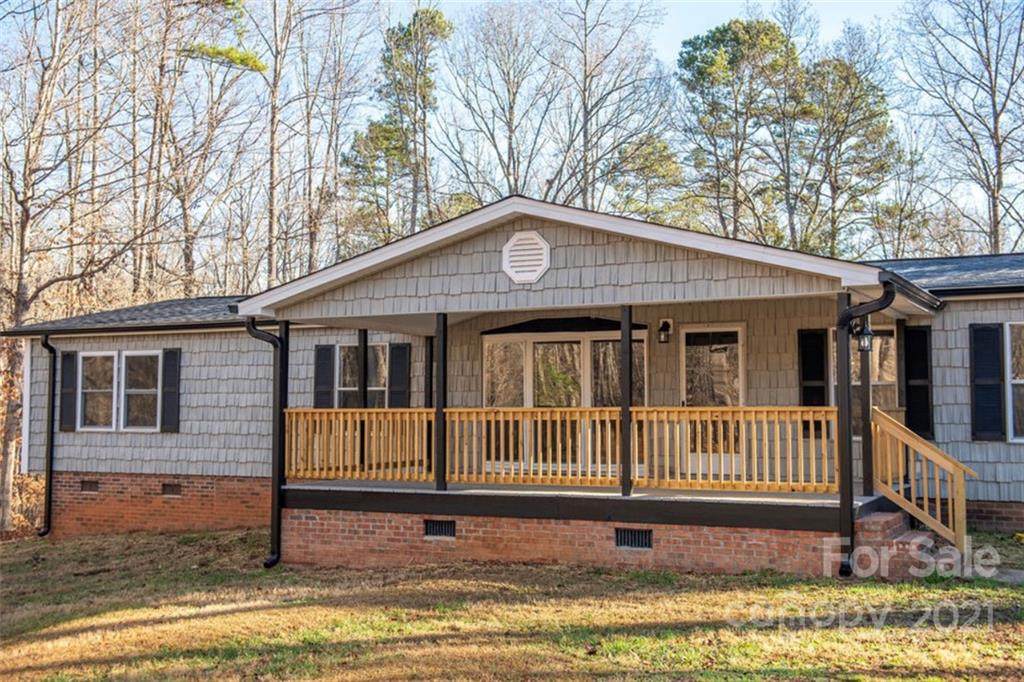 234 Oakridge Road - Photo 1