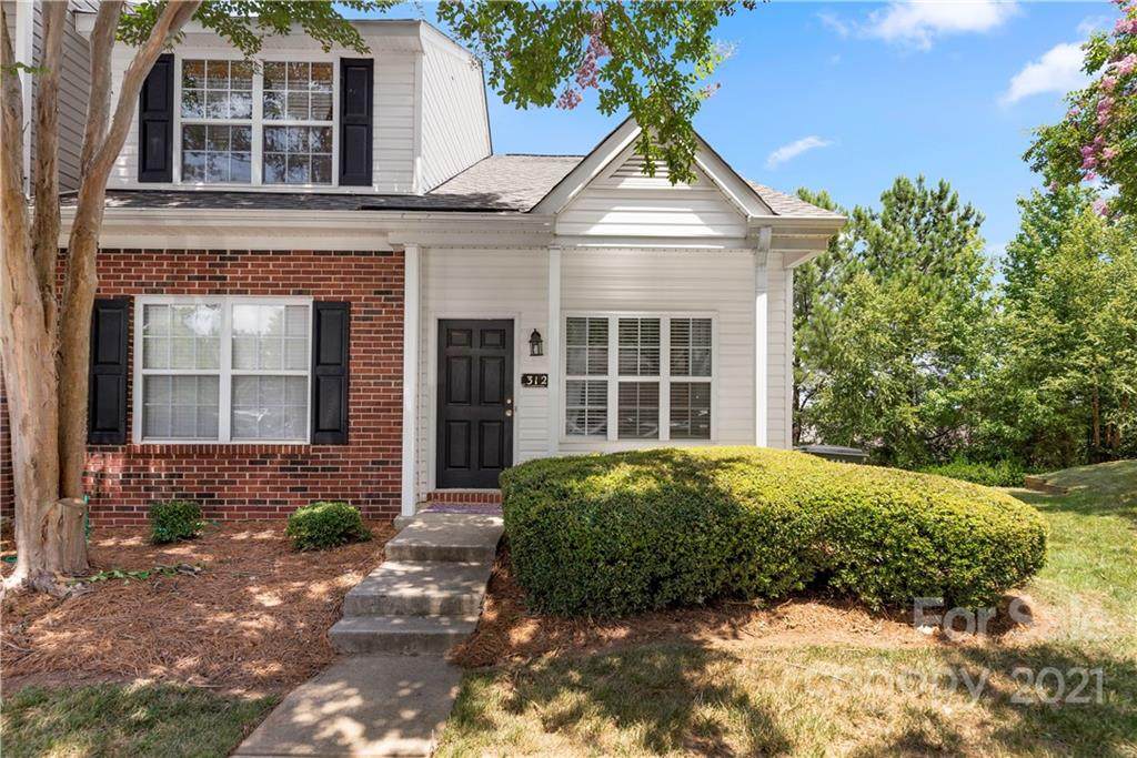 3123 Falling Rock Court - Photo 1