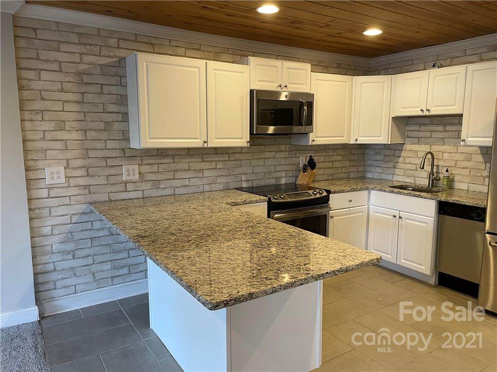 2503 Roswell Avenue - Photo 1