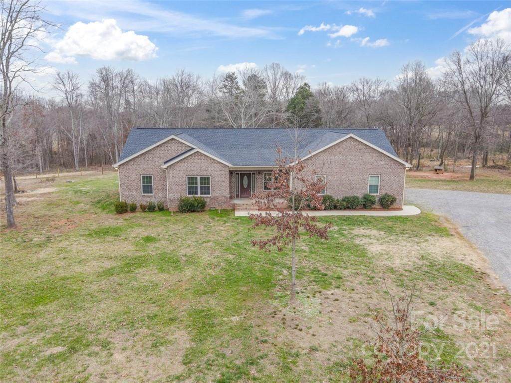 146 Antietam Road - Photo 1