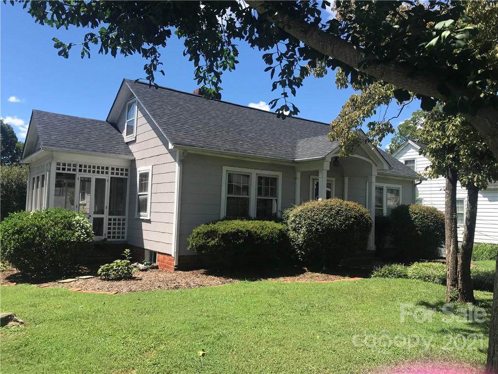 201 Park Street - Photo 1