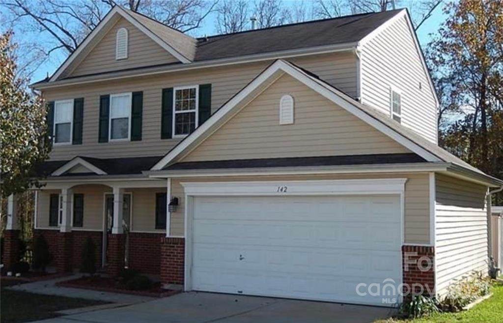 142 Hampshire Drive - Photo 1