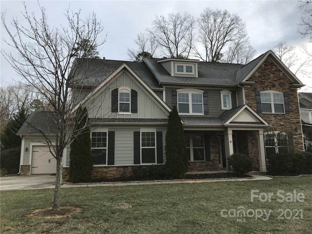 2001 Hyde Park Drive - Photo 1