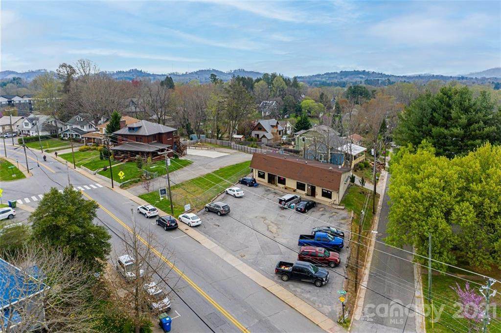 863 Haywood Road - Photo 1