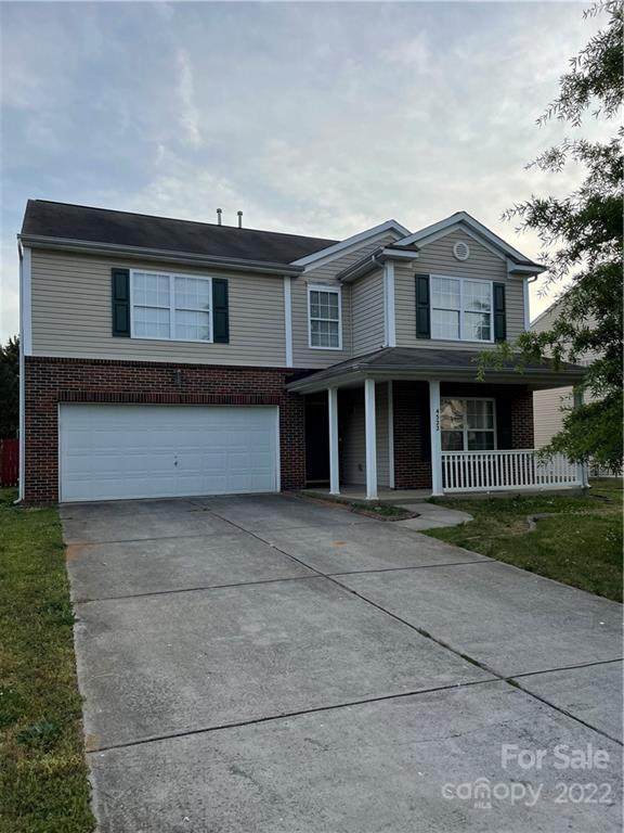 4522 Larkhaven Village Drive - Photo 1