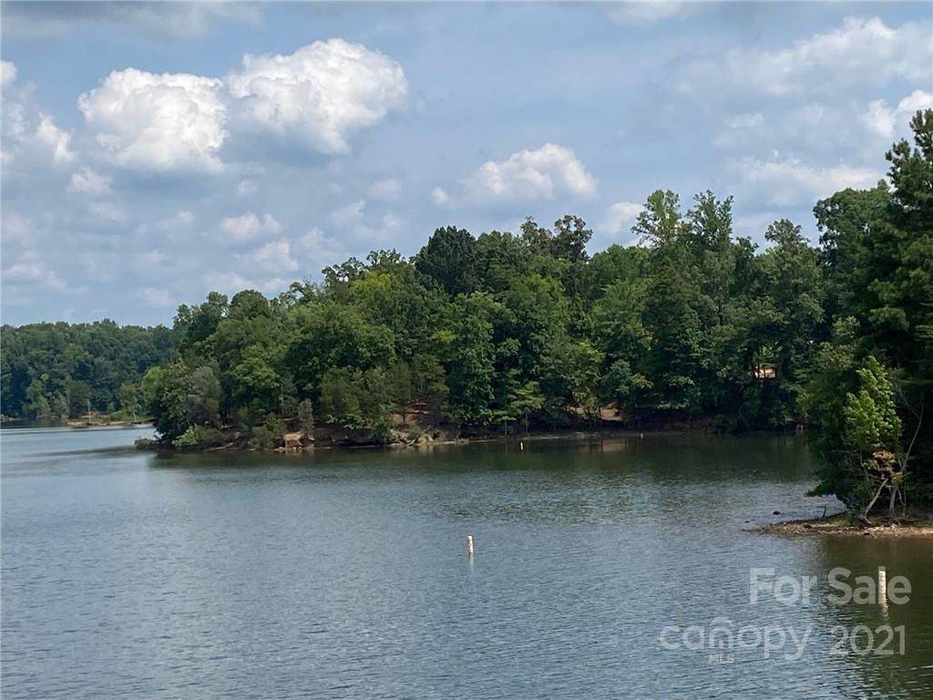 1017 Timberlake Point - Photo 1