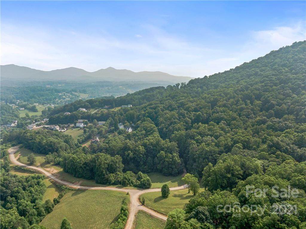 112 Lindon Cove Road - Photo 1